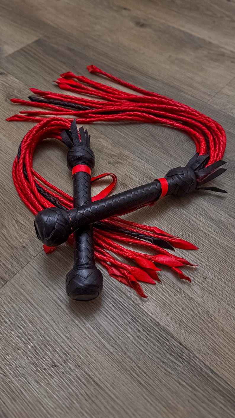 Leather BDSM Flogger With Long Tails Heavy Fetish Spanking Whip With Wooden Handle Cat O 9 Red