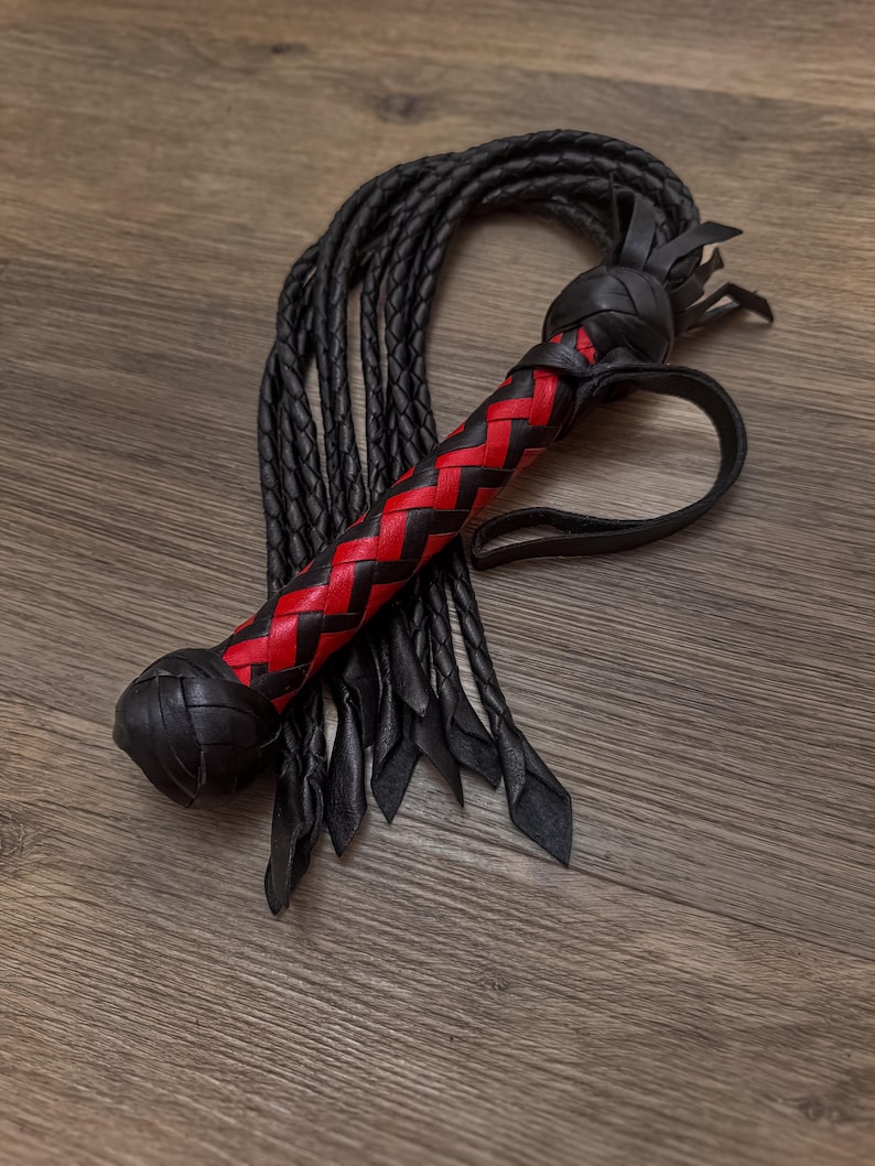 Leather BDSM Flogger With Long Tails Heavy Fetish Spanking Whip With Wooden Handle Cat O 9 Black