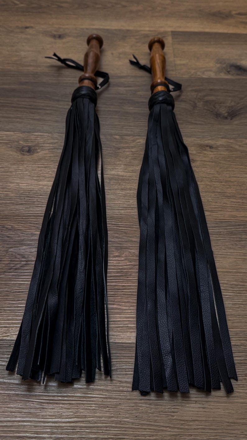 Leather BDSM Flogger With Long Tails Heavy Fetish Spanking Whip With Wooden Handle image 3