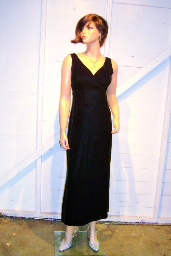 Vintage Black Velvet Open Back Evening Dress M