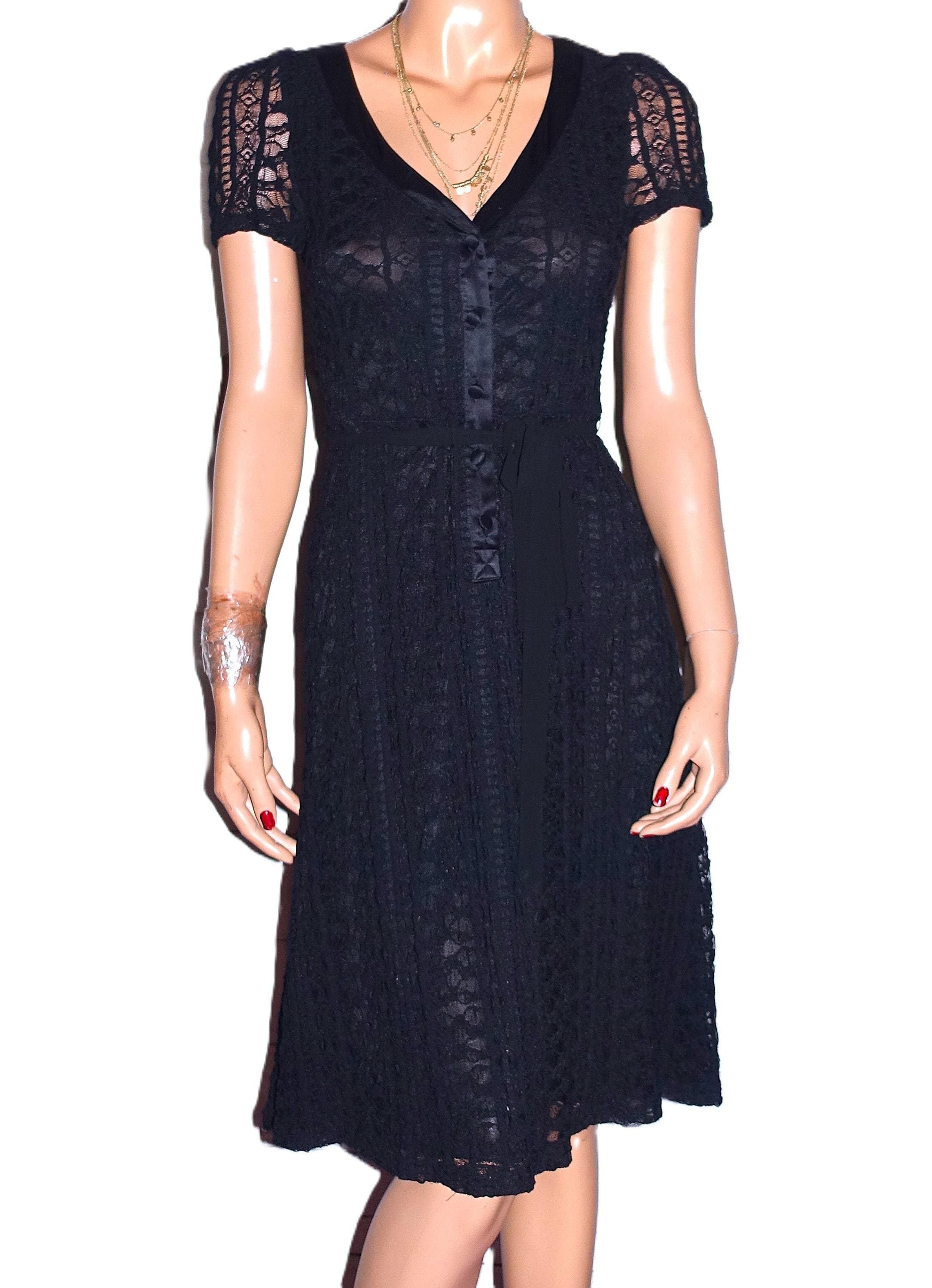 knee length dresses for ladies Shop Betsy Johnson Clothing and Dresses at SilkRoll. Trade with us! main image 1