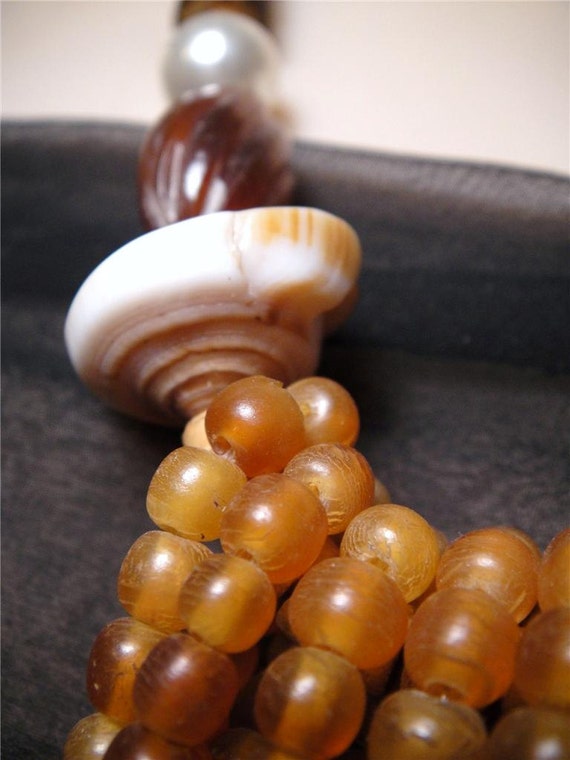 Vintage Brown Wood Whales Sea Shell Beads Charm N… - image 4