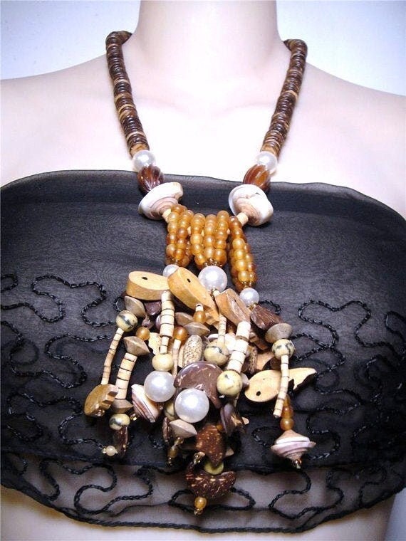 Vintage Brown Wood Whales Sea Shell Beads Charm N… - image 1