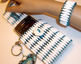 Beaded Mobile Phones Pouch, White And Turquoise Colors | Beaded CellPhone Case | Custom-made Pouch | OOAK | Handmade in USA By Gisèle Gomez