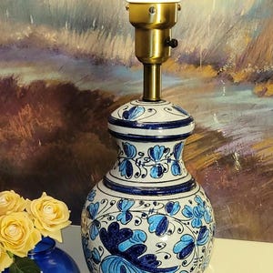 Elegant Blue and White Ceramic Table Lamp.