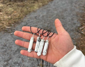 White Howlite Necklace – Calming Crystal Pendant for Stress Relief, Patience & Inner Peace – Handmade Spiritual Jewelry Gift