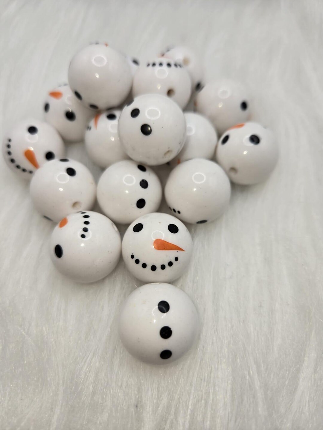 Snowman Beads set of 10, Snowman Acrylic Beads, Round Christmas Beads