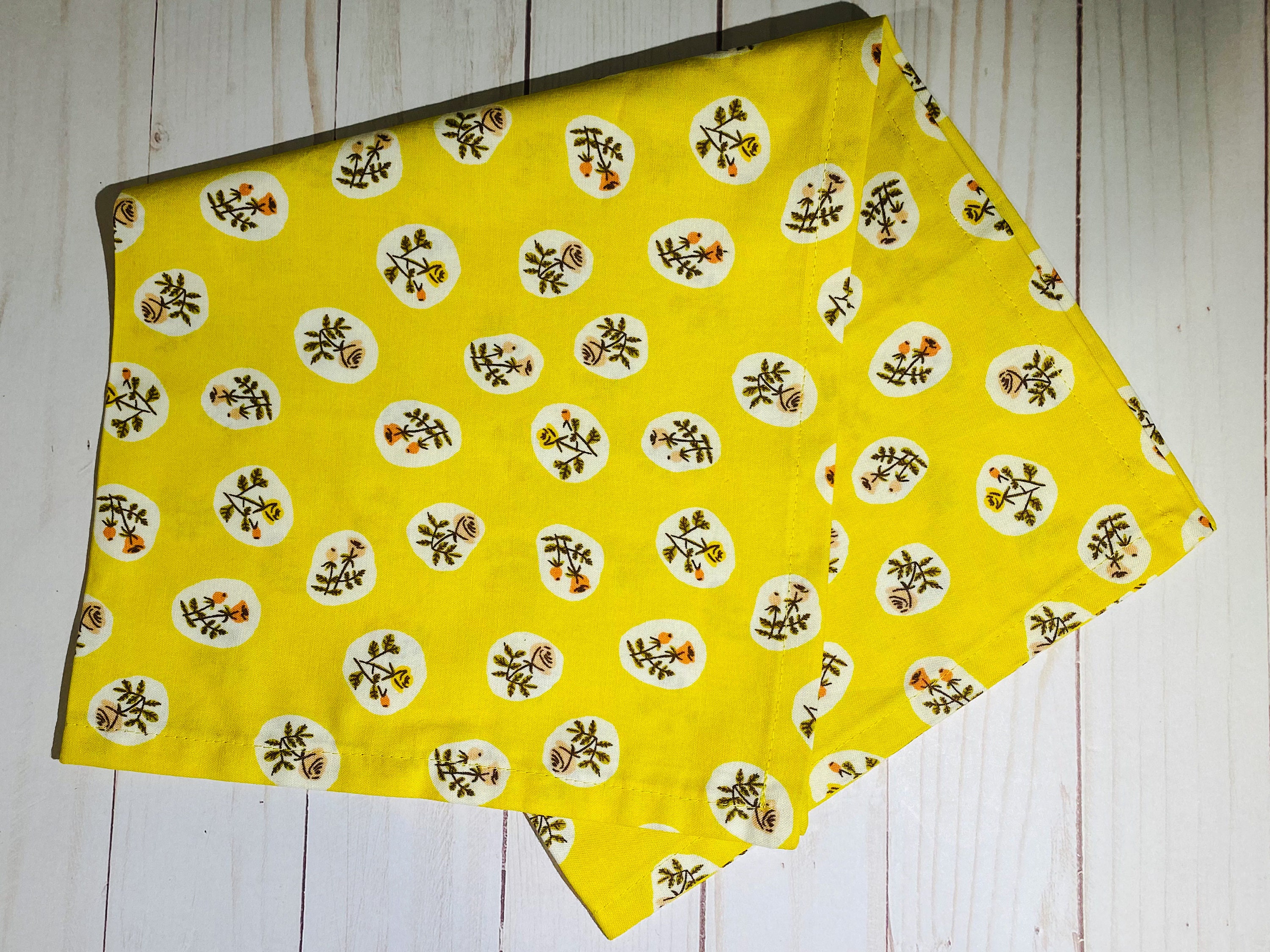 Vintage Inspired Yellow Flower Cloth Napkins 100 Cotton Eco Etsy