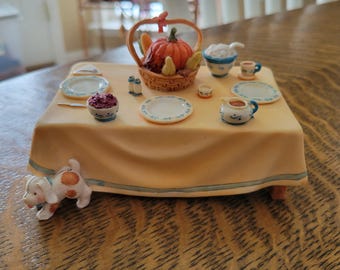 We Bear Thanks Tischbild, Cherished Teddy