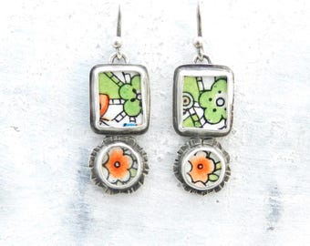 Vintage Mod Flower Pottery Green Dangle: Artisan Earring Colorful Modern Vintage Metalsmith