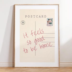 Affiche vintage de carte postale, il se sent si bon d'être à la maison, impression de carte postale tendance, art mural d'appartement, art mural rétro girly mignon, numérique