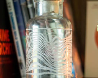 Abstract Wave Engraved Vase