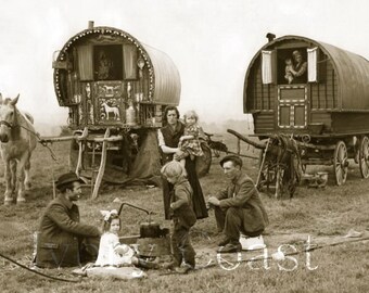 Gypsy Wagon 2 Vintage Image Photo.  Digital Download  Instant, transfer, historical, nomad, traveler family ephemera photograph, #15P2/EMB
