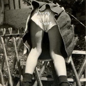 Big Girl Panties Vintage Photo. Cyfrowe, Pobierz, Obraz, Natychmiast, transfer, dziecko, bielizna, zabawne, słodkie, monochromatyczne, głupie, #14/PAM