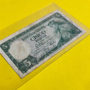5 PESETAS. 22 July 1954. Serial# P4299751. Alfonso X. Banco De Espana. V F. NO GRADED.