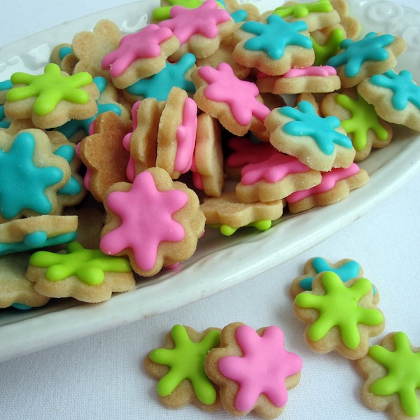 Mini FLOWER SUGAR COOKIES, Itty Bitty Sugar Cookies, 1/2 Pound