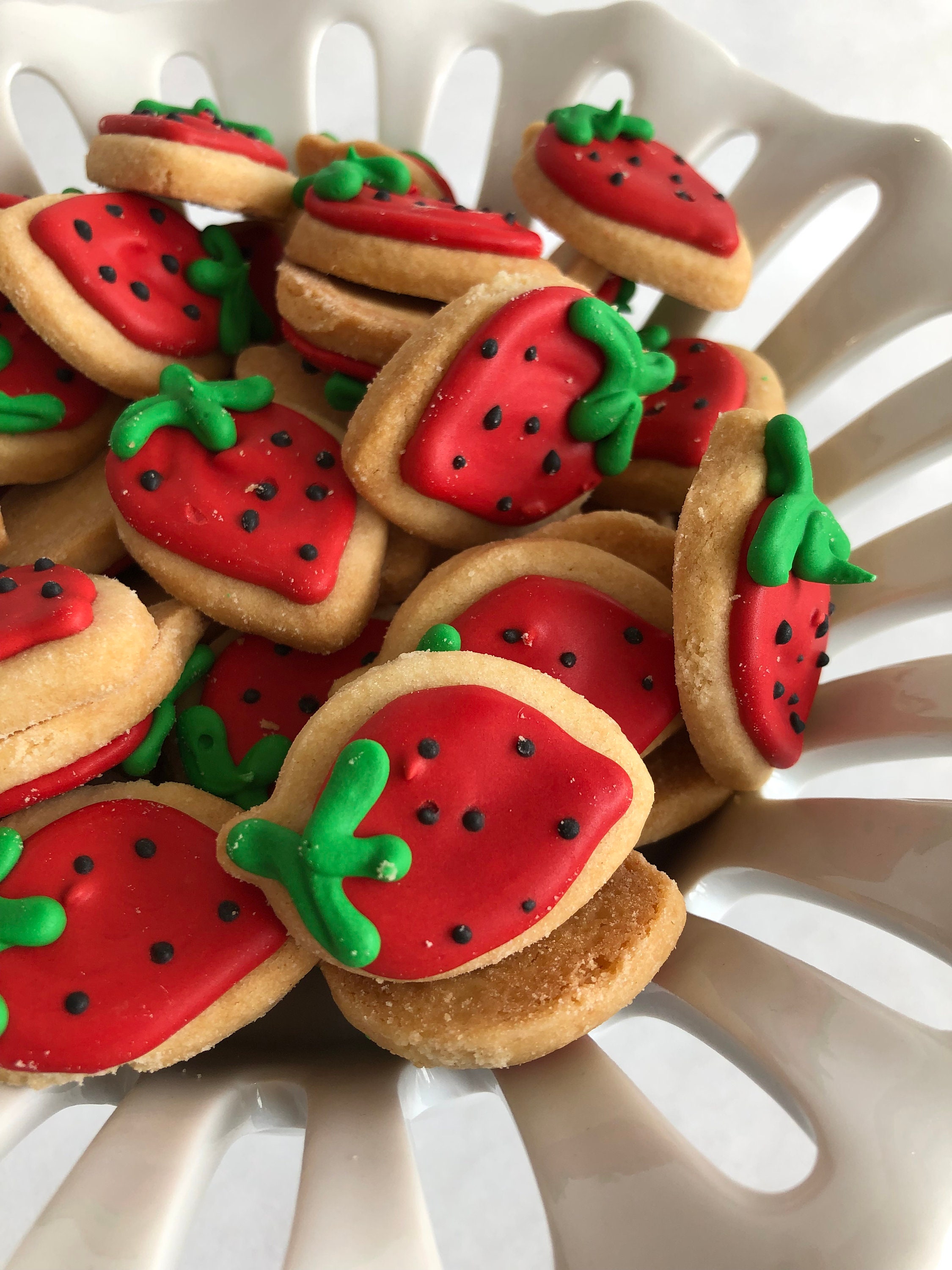 Strawberry Mini Cookie Cutter Set