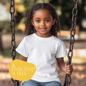 Maqueta de camiseta Bella Canvas 3001T de Black Girl / Maqueta de camiseta de Black Girl / Afroamericana / Maqueta de niña / AI / Maquetas de chicas negras