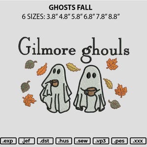 Può includere: Disegno di ricamo con due fantasmi bianchi che tengono delle tazze, circondati da foglie autunnali. Il testo "Gilmore ghouls" è sopra i fantasmi. Il design è disponibile in sei dimensioni: 3,8", 4,8", 5,8", 6,8", 7,8" e 8,8".