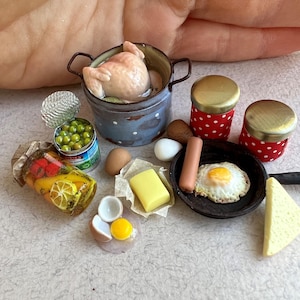 Miniature kitchen set for a dollhouse, scale 1 to 12