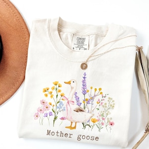Mother Goose Shirt, Mama Goose Shirt, Wildflowers Pregnancy Announcement Tee, Comfort Colors® Pregnancy Reveal, New Mom Gift,Mom To Be Shirt image 6