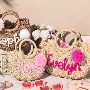 Sac à main de demoiselle d'honneur en paille personnalisé, sac de plage de demoiselle d'honneur, sac cadeau enterrement de vie de jeune fille, panier cadeau de demoiselle d'honneur, panier cadeau à main personnalisé