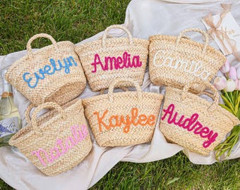 Personalized straw bridesmaid handbag,Bridesmaid beach bag,Bachelorette party gift bag,Bridesmaid Gift basket,Custom hand-held gift basket