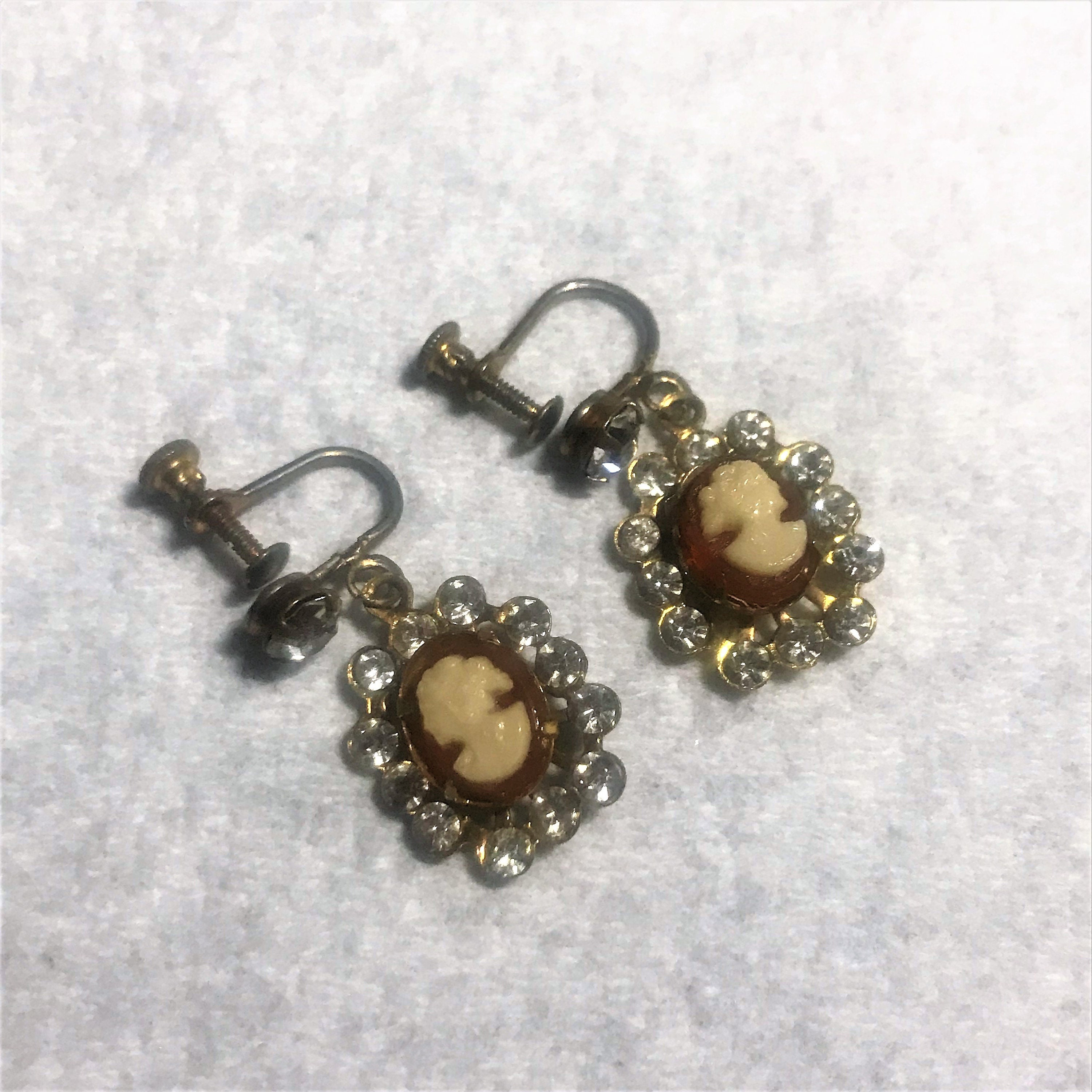 Vintage Cameo Screw Back Earrings Rhinestones Frame Etsy Singapore
