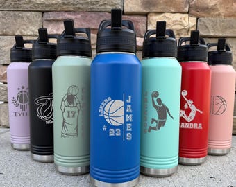 Custom Sport Theme 32 oz Water Bottle, Personalized Name Text Tumbler, Player Athletes Gym Flask, Summer Gift for Team, Coach, Players