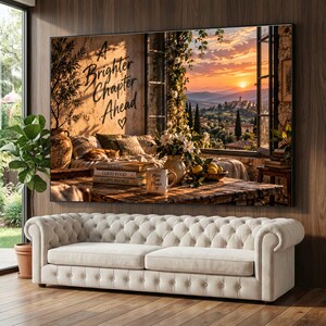 Gezellig rustiek interieur met uitzicht door het raam, canvas met inspirerende quote, muurdecoratie met zonsondergang, bloemen- en citroendecoratie, ontspannend huis