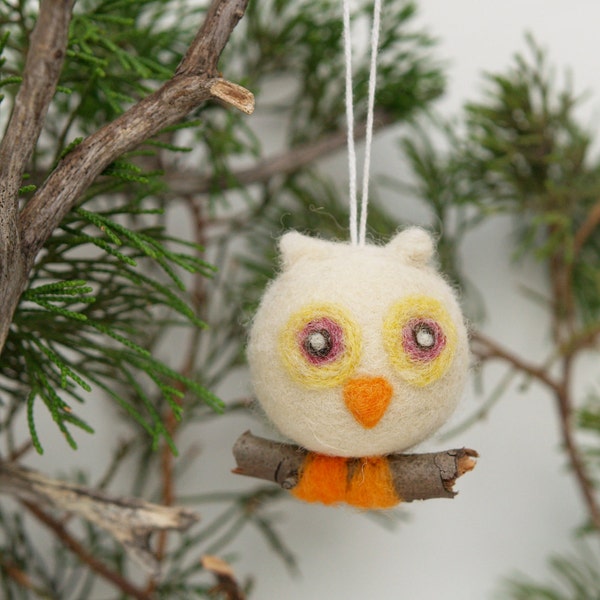 CUSTOM ORDER  for Tressa - Yellow Eyed Owl and ONE pea pod ornament.