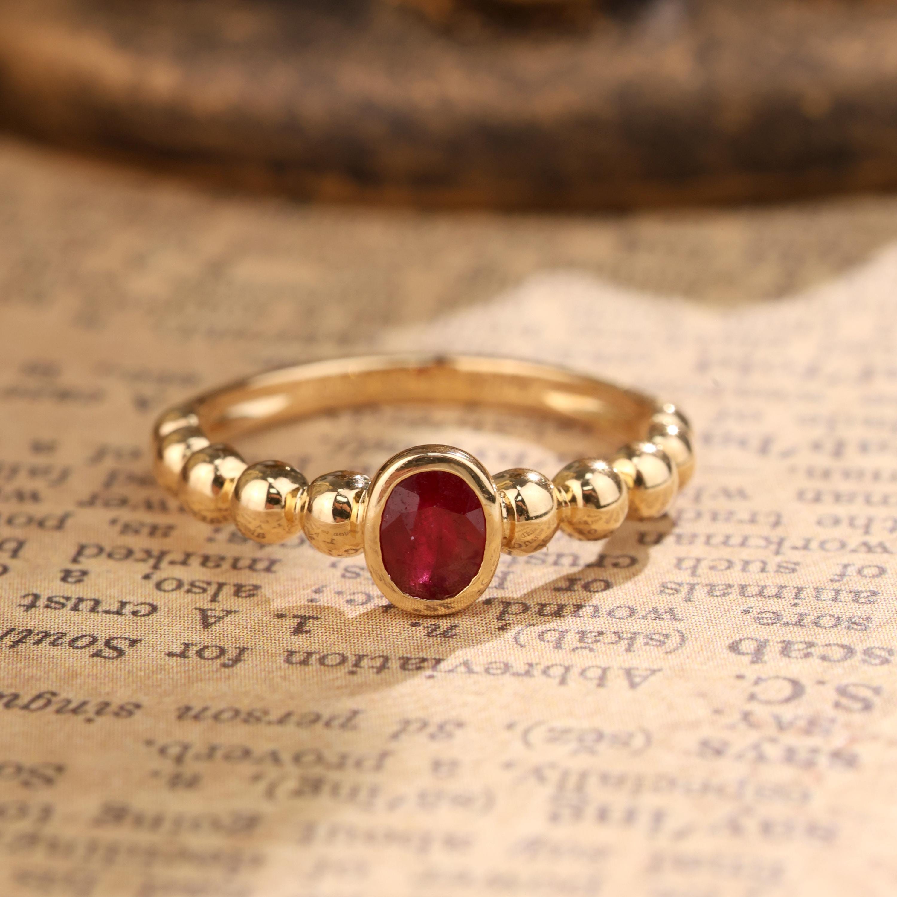 18Kゴールド ルビーリング：オーバル 7月誕生石リング - Etsy 日本