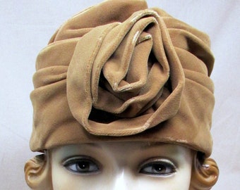 Vintage Velvet Turban or Cloche Style Hat Really Cute Big Velvet Rose Avant Garde 1940s