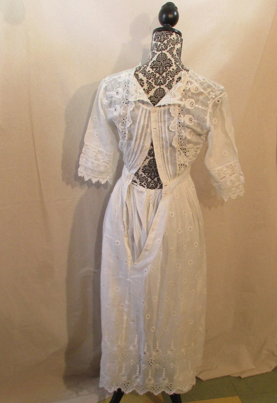 Edwardian Wedding Dress Lace and Intricate Open W… - image 8