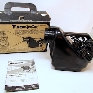 Vintage Magnajetor-Projektor mit Box und Bedienungsanleitung - 1960er Jahre Elektro-Bildvergrößerer für Comics, Fotos und Kunstdarstellung