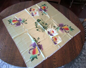 Vintage Luncheon Tablecloth and Napkins Hawaii Souvenir 1960s  Souvenir Tablecloth & Napkins Hawaii Map Islands Surfer Hulu Dancer Flowers