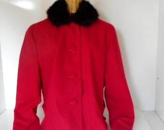 1960s Italian Wool Ladies Jacket with Fur Collar Vintage Red Wool Jacket