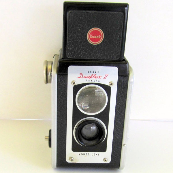 Vintage Kodak Duaflex II Box Camera with Kodet Lens