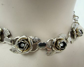 Vintage Choker Gold tone Roses with Clear Rhinestone centers Brides necklace Gold Roses Estate Jewelry