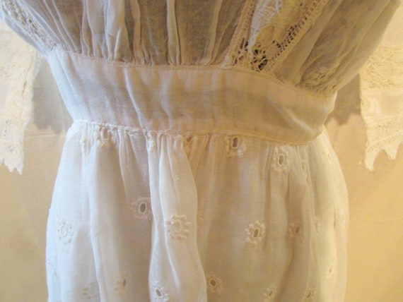 Edwardian Wedding Dress Lace and Intricate Open W… - image 6
