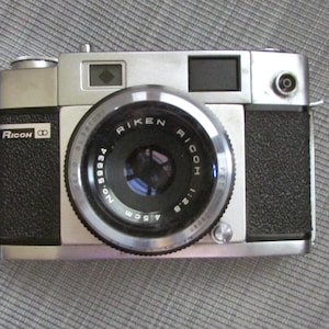 Vintage 35mm Camera in Original Leather Case Fully Working Ricoh 300 35mm Film Camera  w/ Riken 45mm f2.8 Lens 1960s Japan