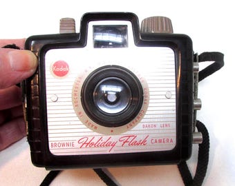Vintage Kodak Brownie Holiday Flash Camera - 1950s Photo Prop