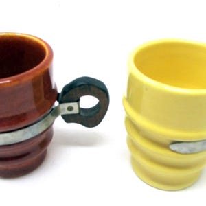 Vintage Metlox Poppytrail Mugs with Wood & Metal Clip Handles – Set of 2 California Pottery Cups Yellow and Brown Calif. pottery