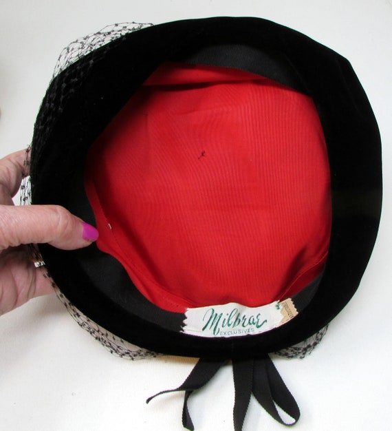 Vintage Black Velvet Pillbox Hat with Grosgrain R… - image 3