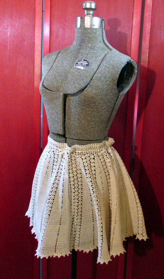 Vintage 70s Mini Skirt Crocheted Skirt Hand Made S