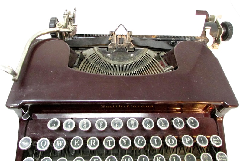 Vintage Smith-Corona Portable Manual Typewriter – Burgundy Finish, Glass Keys Movie Prop