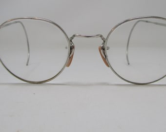 Antique Nearly Round Eye Glasses Windsor Spectacles Round Silver Frames  Vintage Eyeglasses Art Deco Ful-vue Glasses with Case