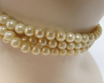 Vintage Triple Strand Faux Pearl Stretch Choker 1950s Pearls 3 rows