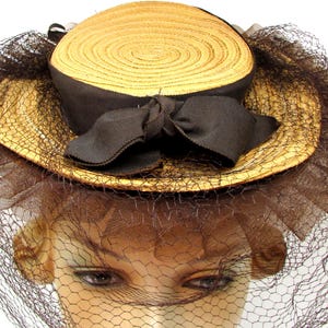 Vintage 1940s Tilt Hat – Black and White Straw With Netting  display picture 1