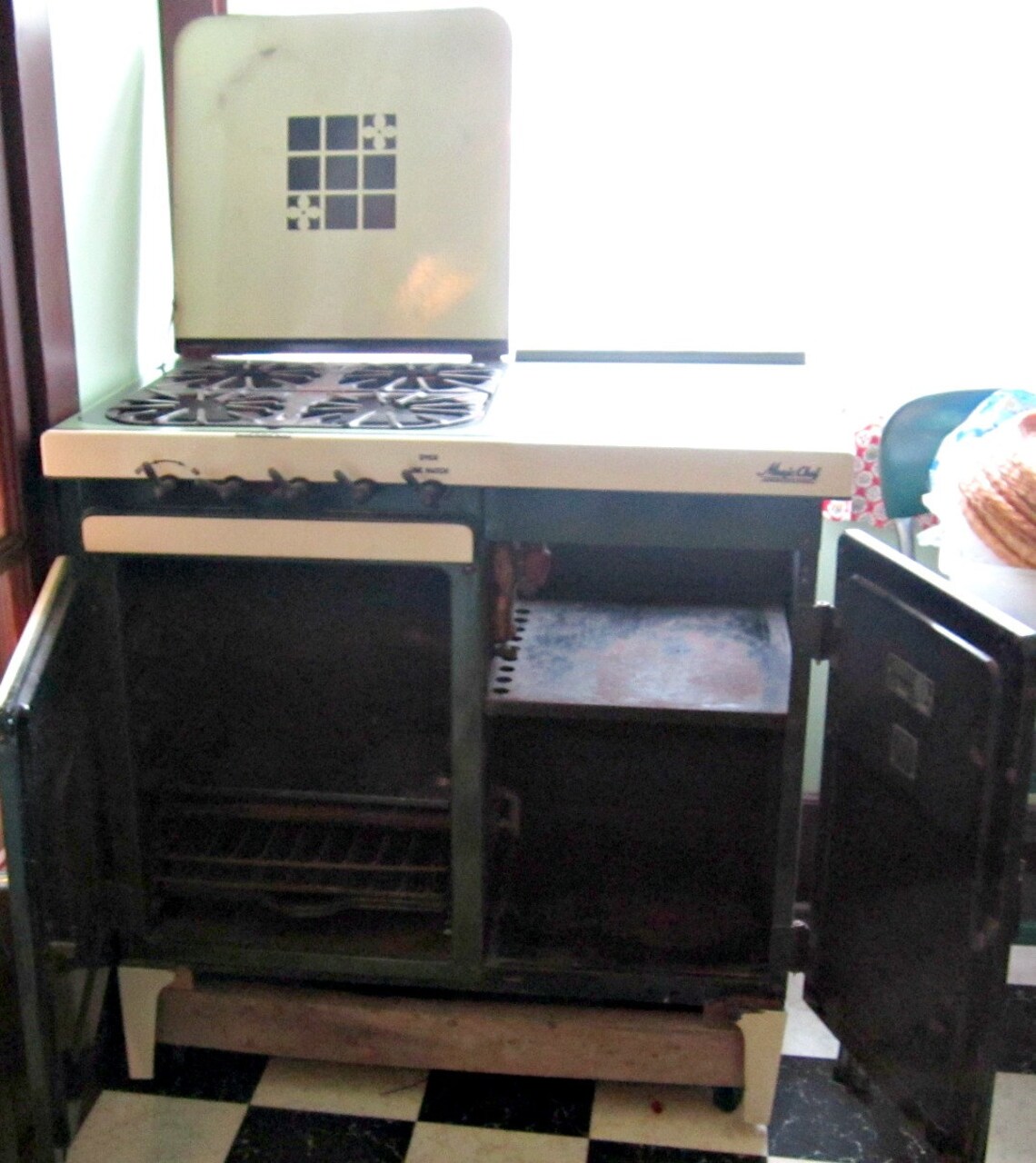 Antique Gas Stove Cream and Green 1930s Magic Chef American Etsy